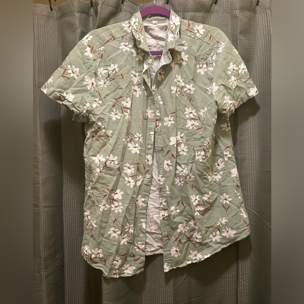 Men’s green Hawaiian style shirt with cherry blossoms